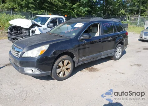 2010 Subaru Outback 2.5I Premium z USA, uszkodzony, nr VIN 4S4BRBCC6A3318295